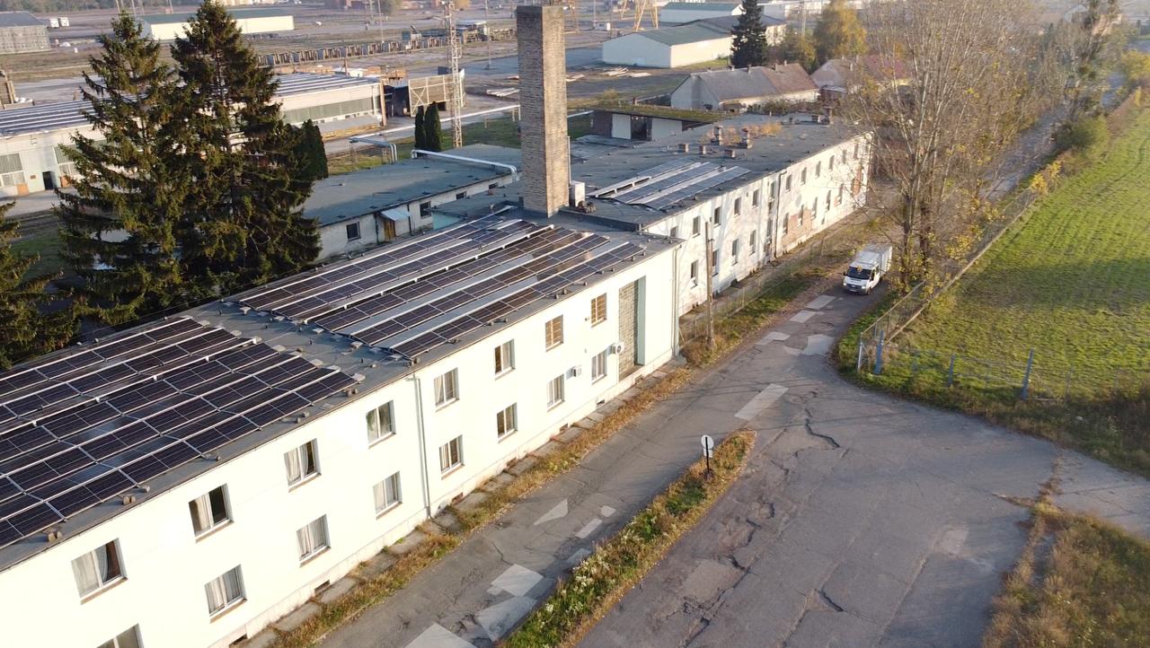 Territory and buildings photo 10